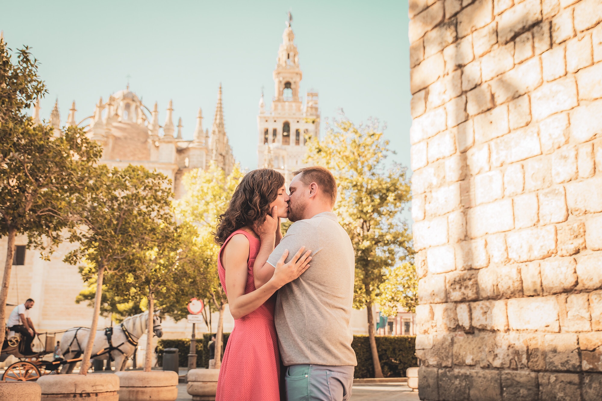 Besos en Sevilla 